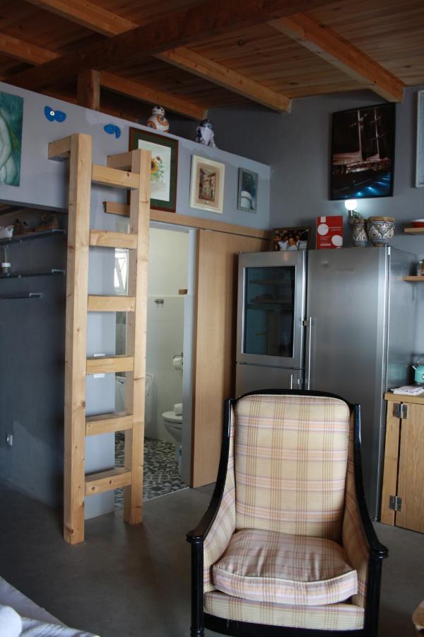Apartamento Estúdio com espaço exterior, 5 minutos de Cascais. Exterior foto